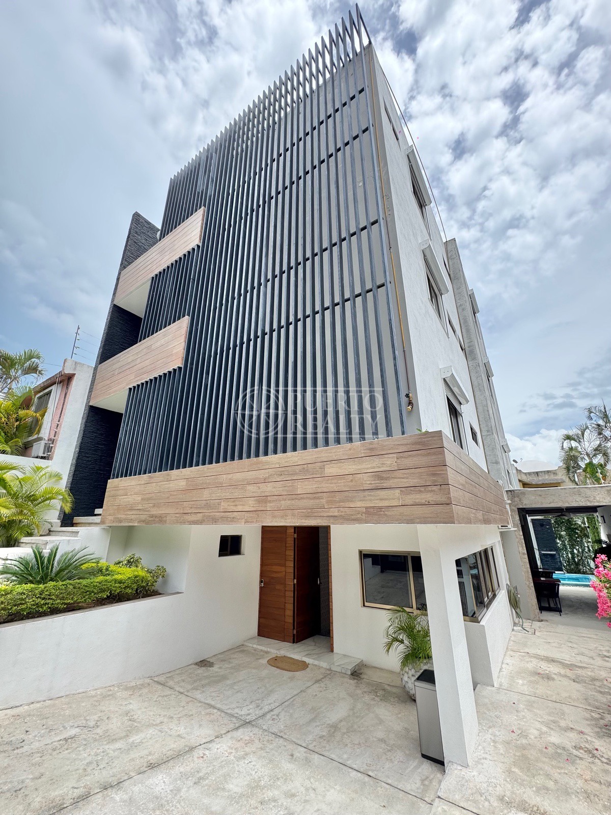 Av. Nader, Cancun Centro