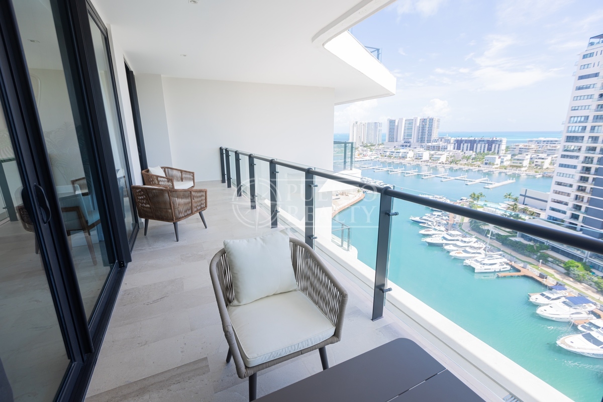 Blume, Puerto Cancun