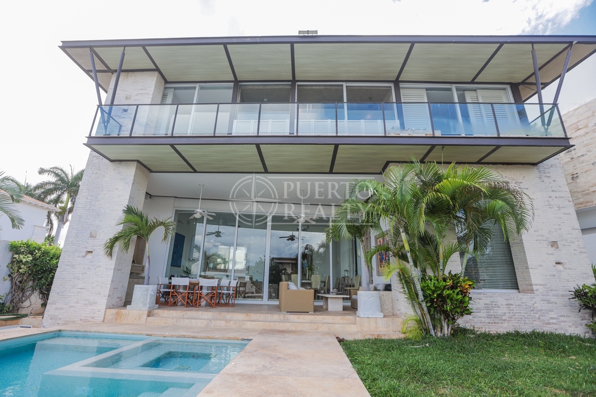 Los Canales, Puerto Cancun