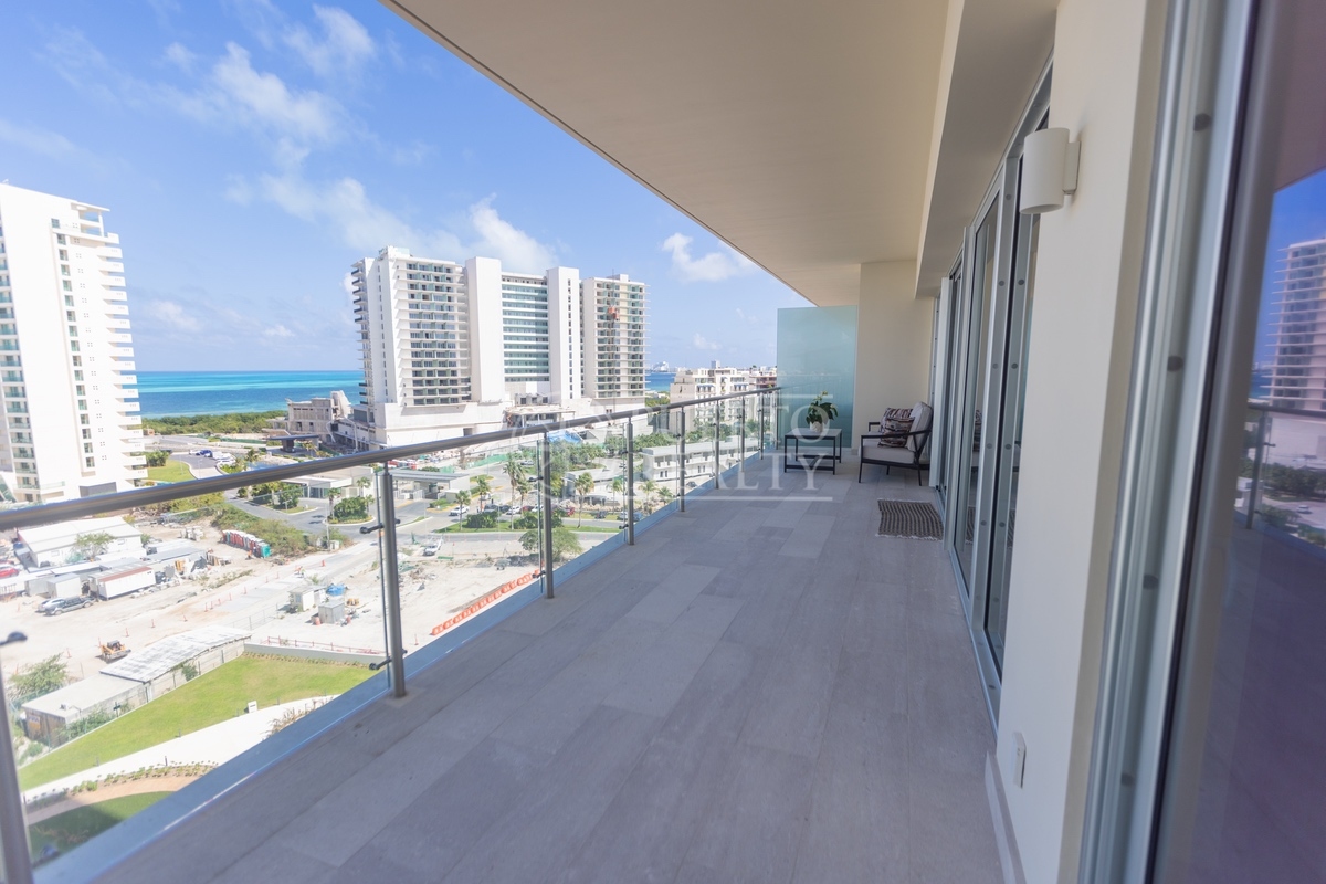 SLS Bahia Beach, Puerto Cancun