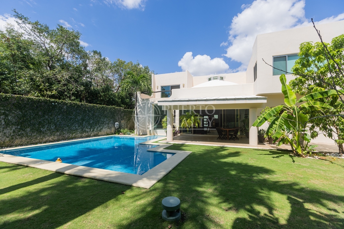 Villa Magna, Cancun Centro